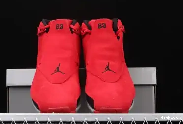 - AIR AA2494-601 "RED - RETRO 18 AIR JORDAN SUEDE" JORDAN 0527
